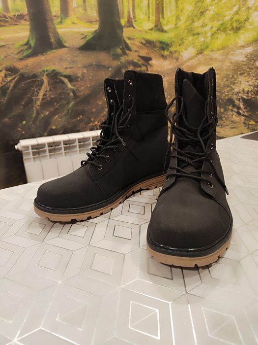 Sprzedam buty zimowe damskie nr 44