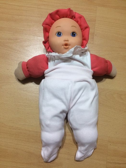 Bonecas cor de rosa de pano