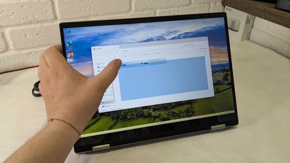 Dell Inspiron 14 7425 2in1 - 14" - Ryzen 5-5625U/16gb/512gb #377