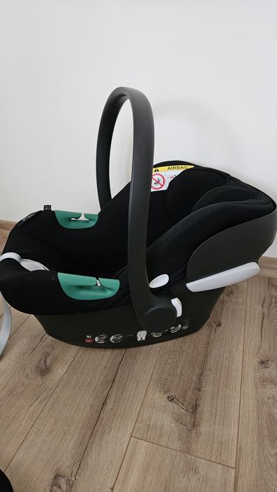 Cybex Aton B2 i-size z bazą