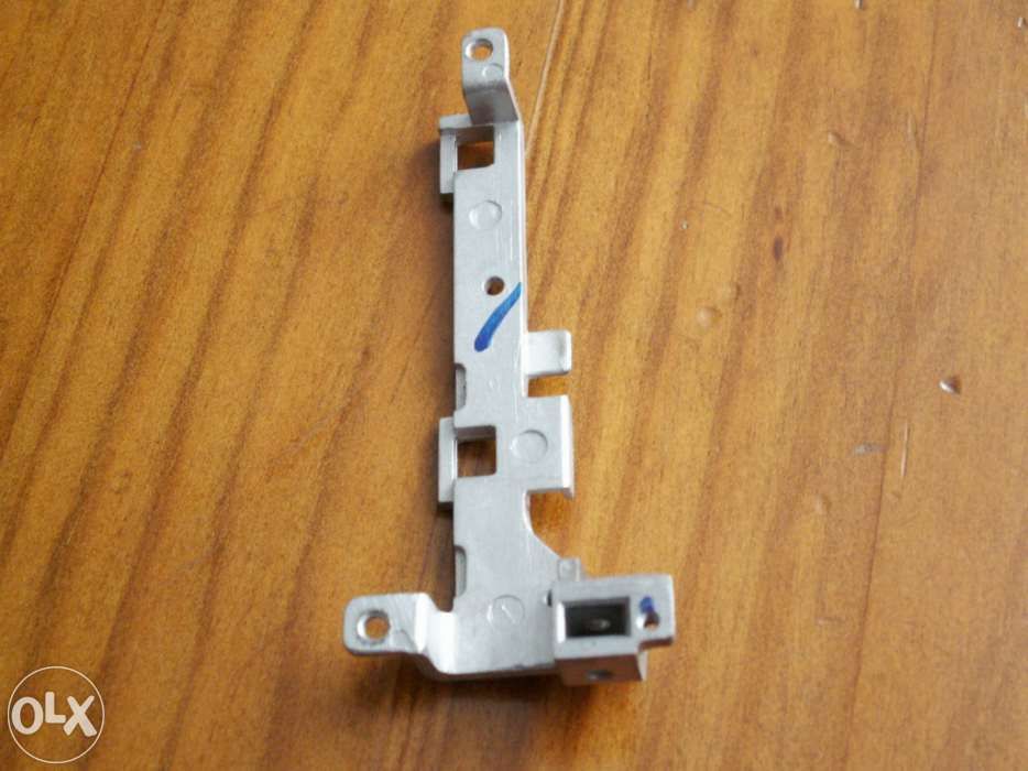 Asus Z53S - Housing Mounting64737766487043121