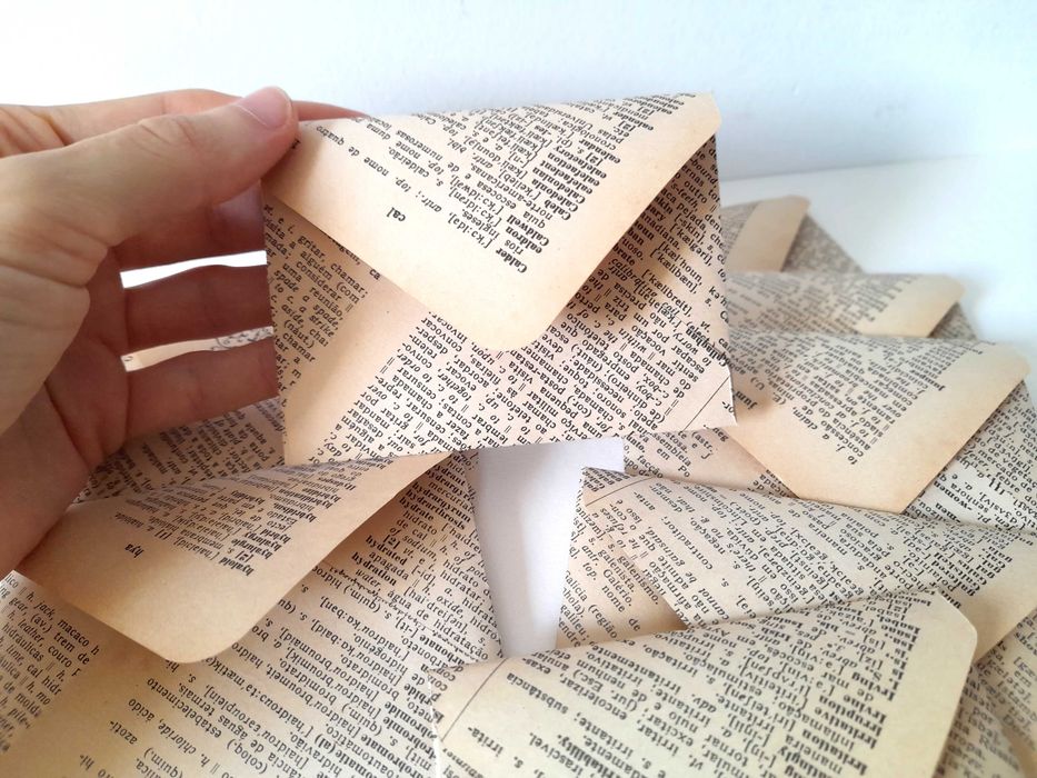 10 Envelopes Artesanais Vintage Dicionário para Cartões de 7.2 x 10cm