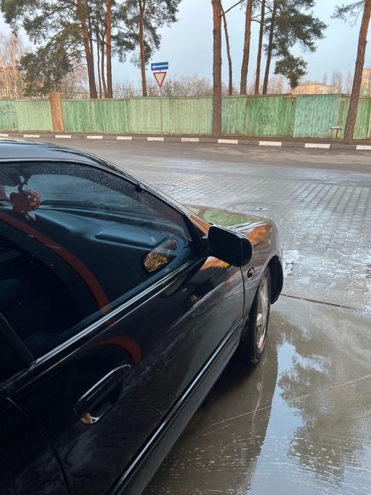 Продам Nisan premiera p11