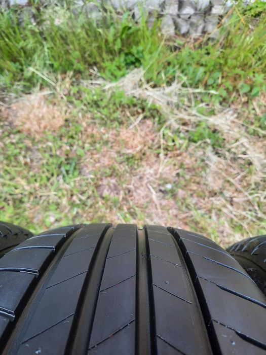Opony letnie klasy premium BRIDGESTONE 215/60/17 NOWE DEMO 2024 r.