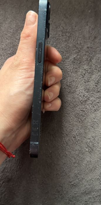 Iphone 13 ciemny niebieski