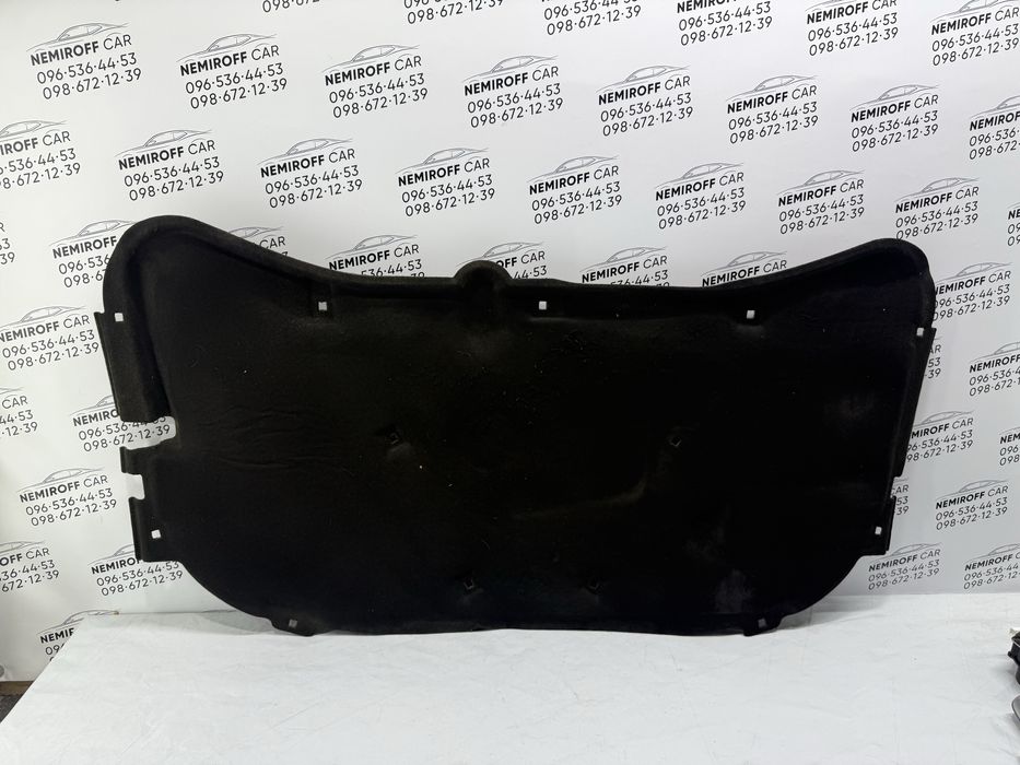 Шумоізоляція капота VW GOLF 4, BORA фольцваген гольф 4 бора