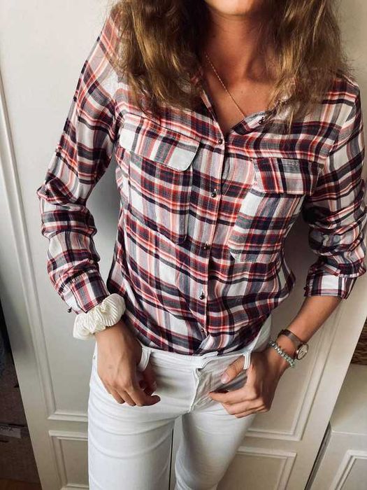 Kolorowa koszula w kratę