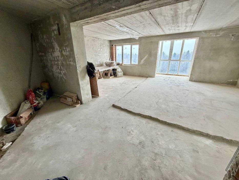 Велика 1-кім квартира в новобудові /м.Трускавець