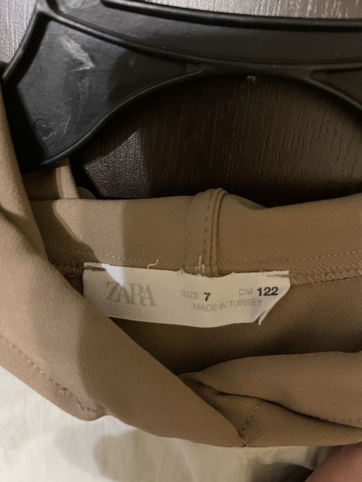Куртка-Ветровка Zara “7” 122 см