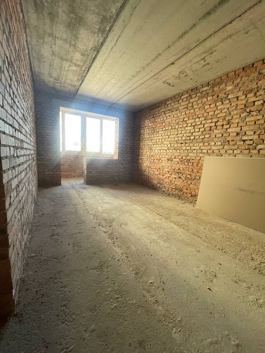 Продаж однокімнатної квартири 43м2  в Ворзелі