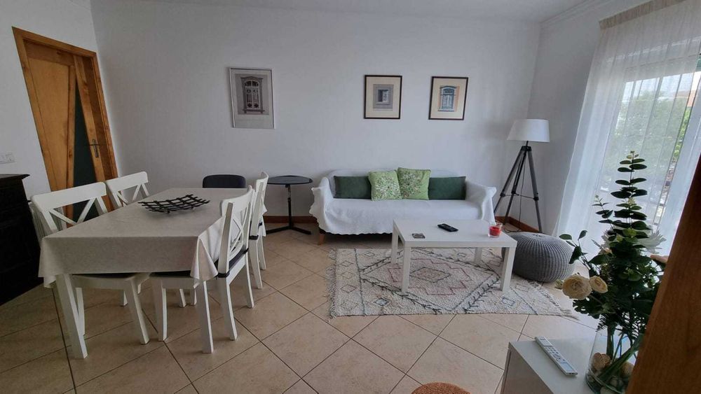 Apartamento T2 em Cabanas de Tavira, com piscinas e próximo do cais