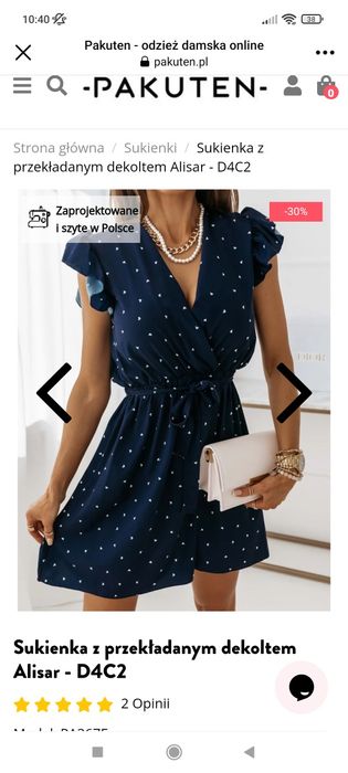 Sukienka z kopertowym dekoltem