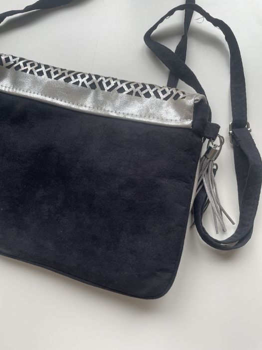 Mała poręczna torebka torebeczka na ramię regulowany pasek