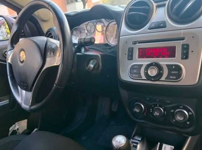 Alfa Romeo MiTo — fotografia 7
