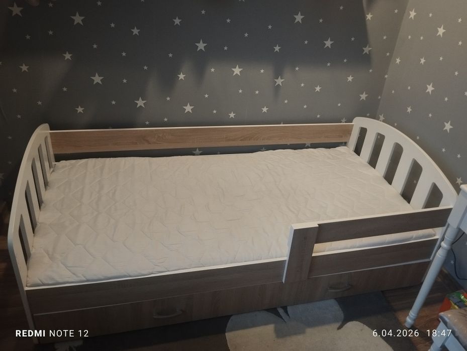 Łóżko dziecięce IKEA 90 x 180 z materacem kokosowym + szuflada