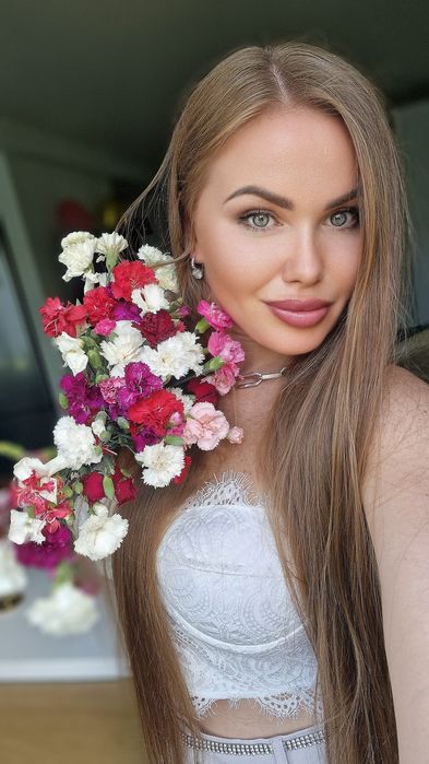 Прибирання квартир, будинків. Уборка квартир, домов.