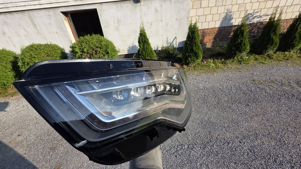 Lampa A6 C7 full led lewa