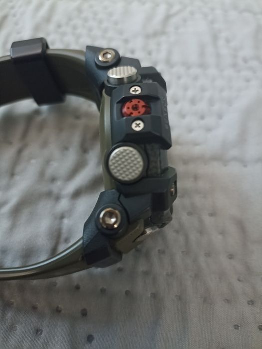 G - shock GG B-100