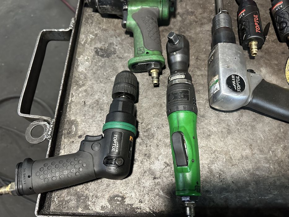 Продам пневмо инструмент фирмы топтул