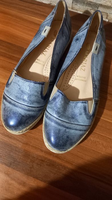 Buty damskie nr.37 na niskim slupku. MARIAZ comfort system