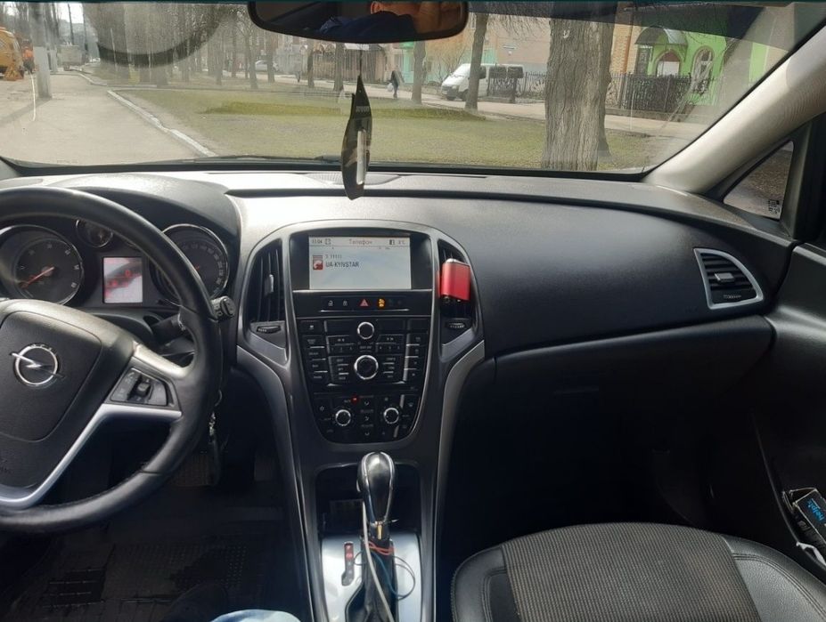 Продам авто, опель астра  j SPORTS TOURER