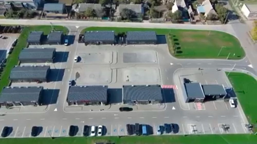 Готовий діючий бізнес Комерційне приміщення м.Новая Одеса ФАСАД траси