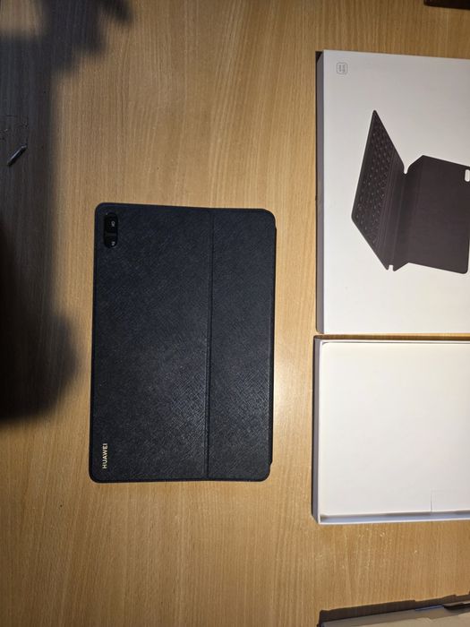 Чехол-клавиатура Huawei Smart Magnetic Keyboard для MatePad 11 — Идеал