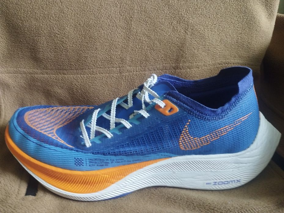 Оригінальні кросівки Nike ZoomX Vaporfly Next% 2 FD0713-400.
