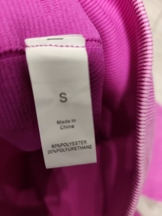 Legginsy prążkowane marszczone rozm s