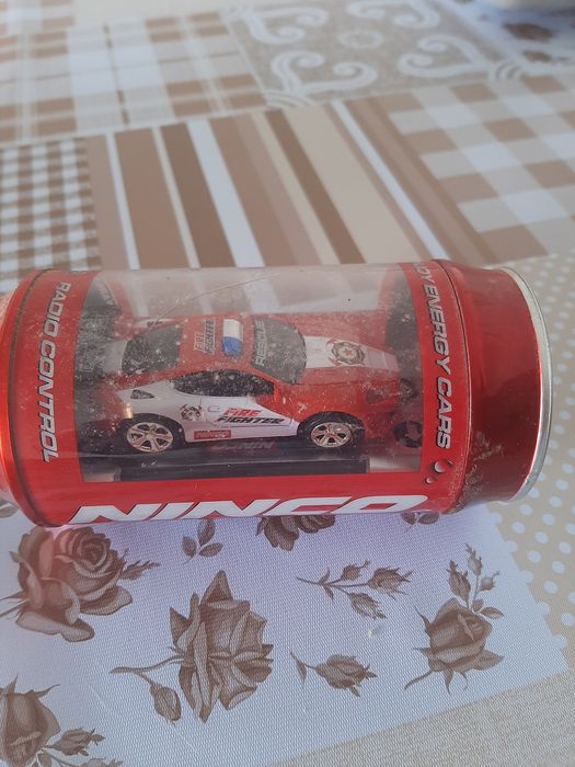 Carrinho de brinquedo