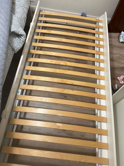 Camas SLÄKT com colchões