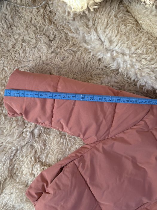 Курточка для дівчинки 110 см