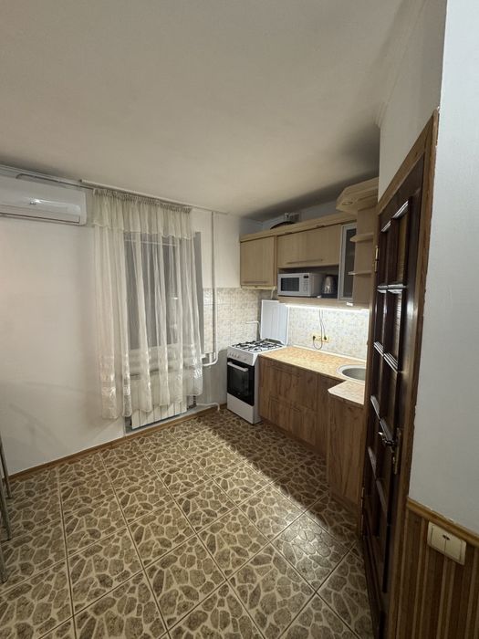 Затишна квартира-студія  | 1 поверх | 700-річчя | світло не вимикають