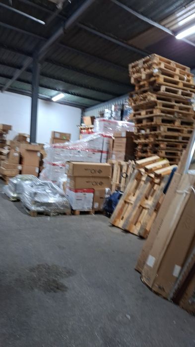 Centenas de paletes