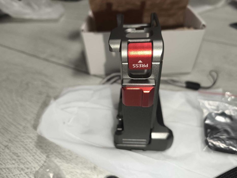 Uchwyt / klatka Hand Grip do Insta360 Ace Pro 2 – Flymile AC Pro 2