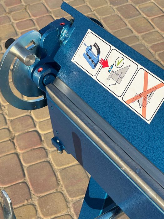 Giętarka do blachy 2M/2140/0.8+Rysik traserski gratis