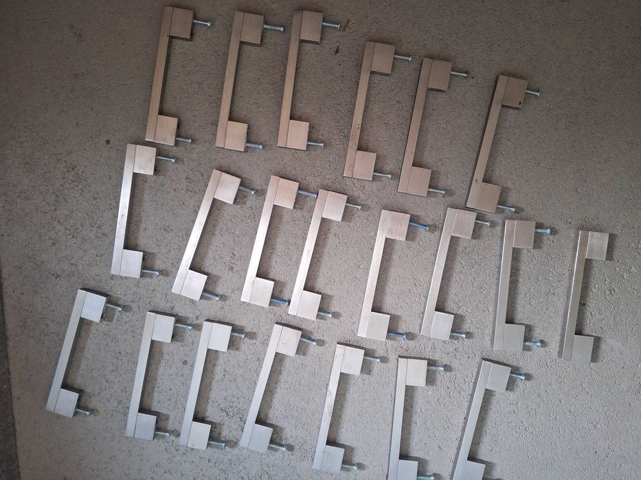 Uchwyty do szafek/szuflad/mebli