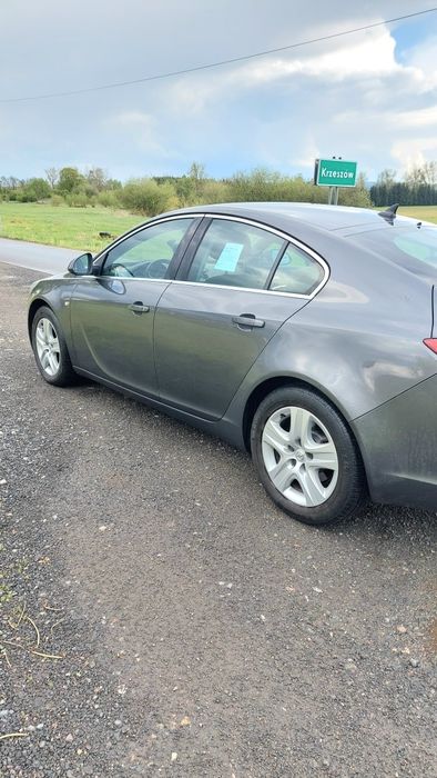 Opel Insignia 2.0  130KM