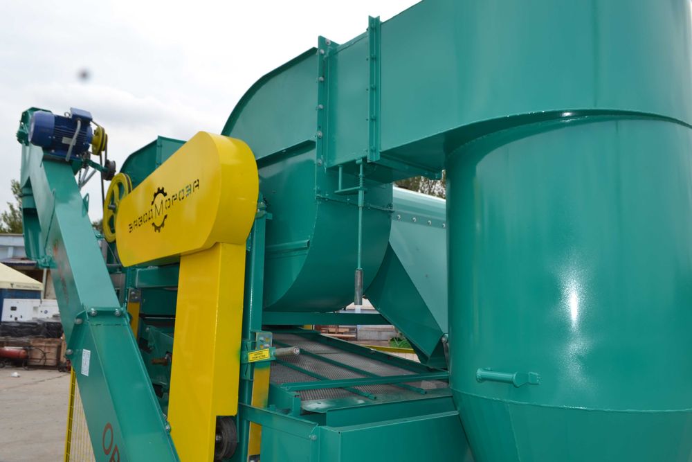 Очисник вороху  ОВС-25У зциклоном і збільшеним вивантаженням ОВС-25.