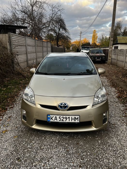 Сдам в аренду Приус 30 на газу!