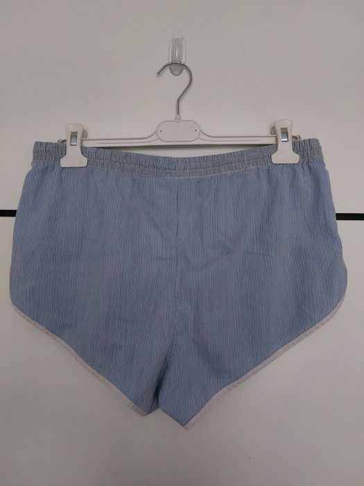 Krótkie spodenki szorty