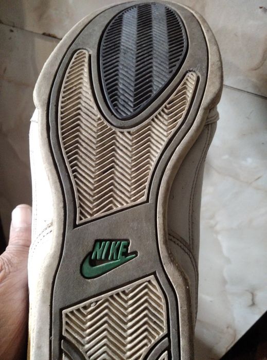 Оригинал красовки Nike