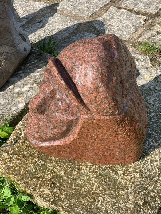 Rzeźba - Kamień - wys-37 cm