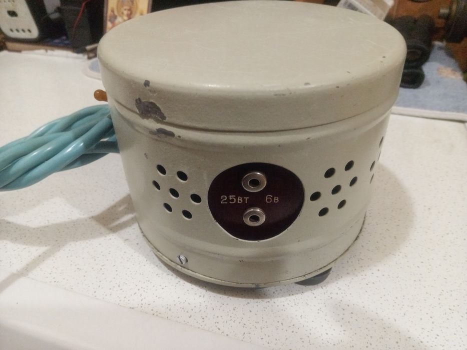 Зарядное устройство, на 6 вольт, 25 ват.