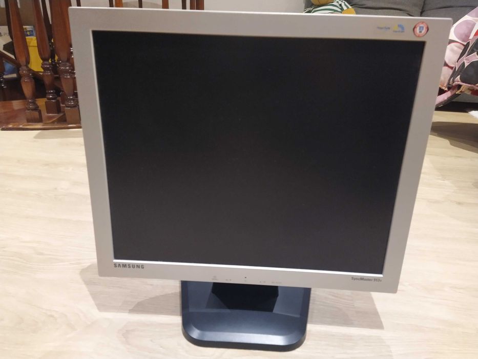 Monitor Samsung 19'