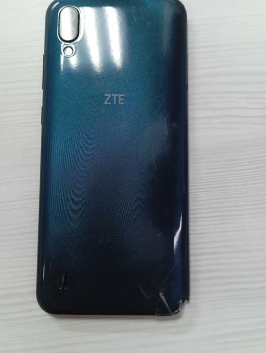 Телефон не робочі на запчастини