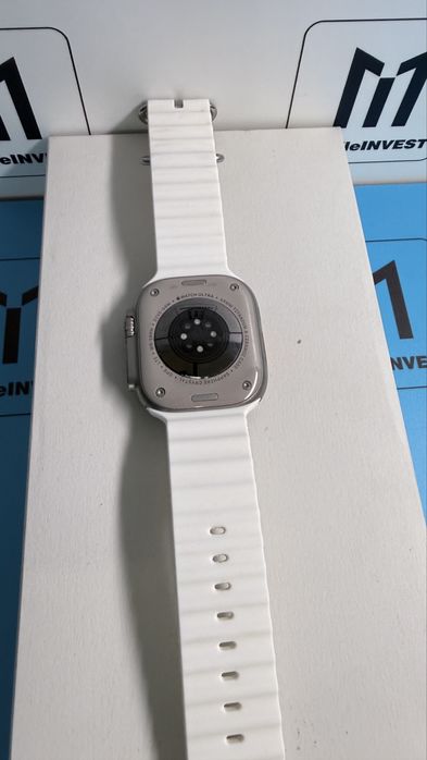 Apple Watch Ultra Titanium White Ocean Band–używany, stan idealny