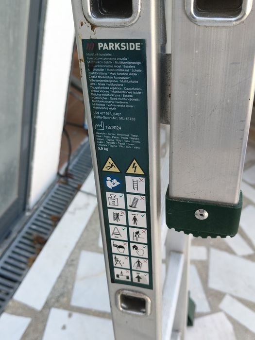 Escada 2.60 metros, pouco usada. Muito bom estado, da Parkside