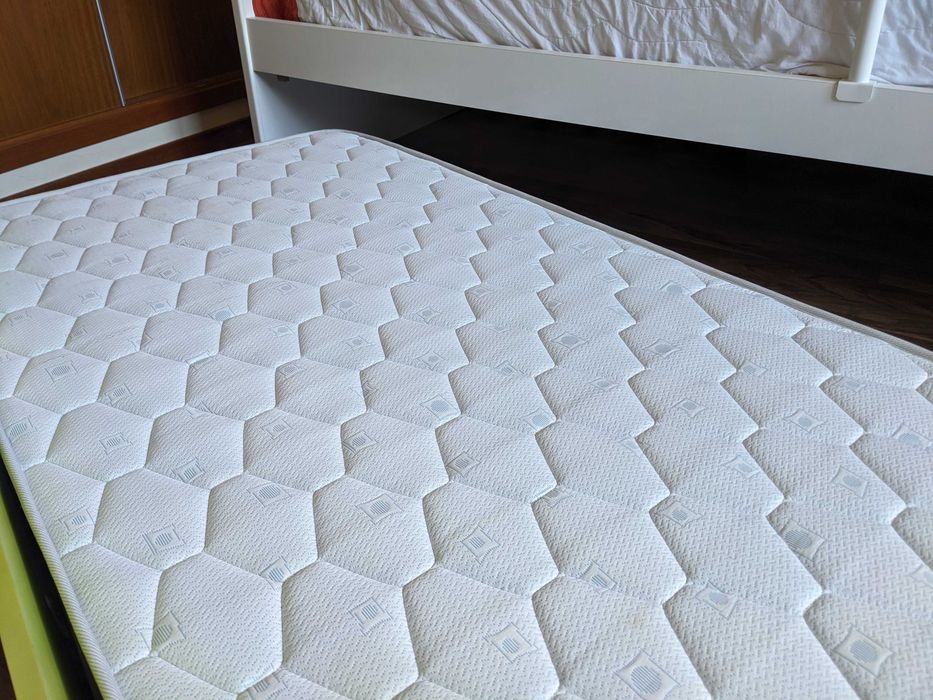 Quarto criança juvenil