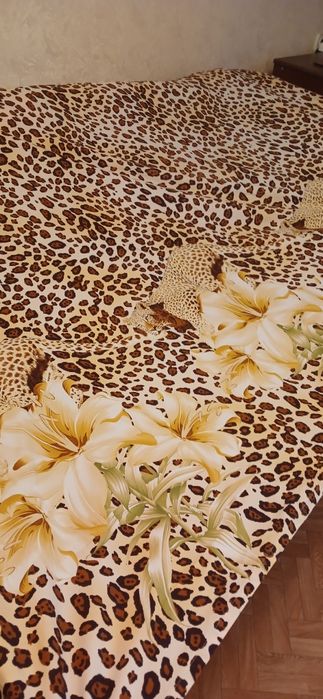 Постельное белье евро  б/у